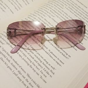 Ombre faded purple sunglasses
